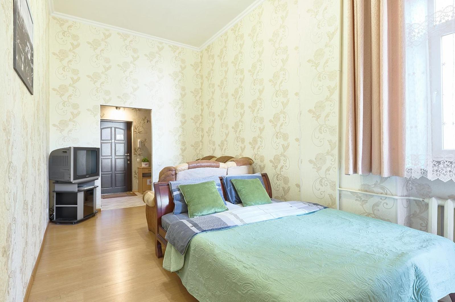 S12-58 MODERN APARTHOTEL WITH TWO 2BEDROOMS IN CENTRAL KIEV - BESSARABSKA SQUERE - GULLIVER MALL - OLYMPIC STADIUM - PALACE OF SPORTS - Saksahanskoho St, 12Б Экстерьер фото